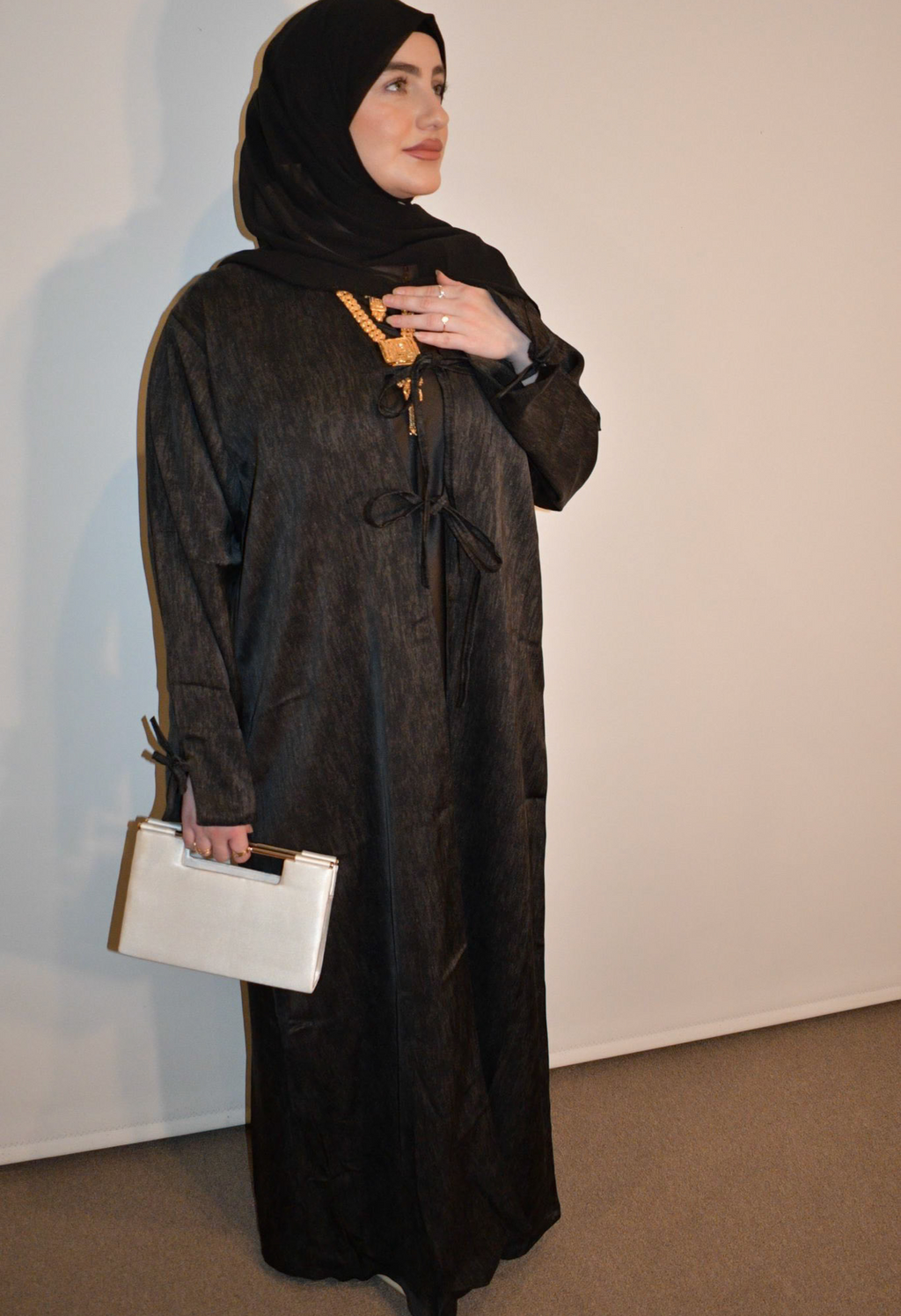 Zara Abaya