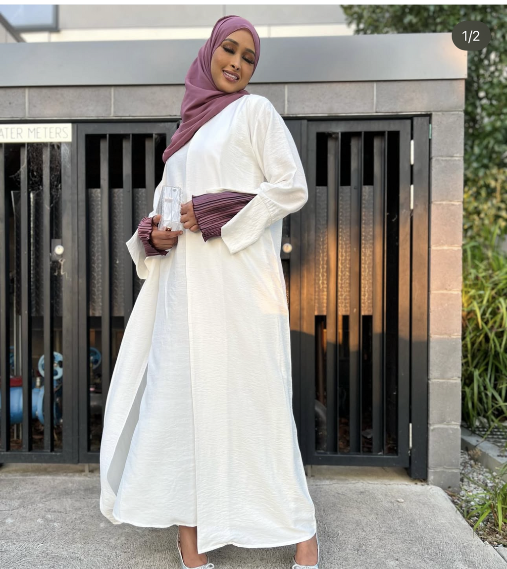 Khatijah Abaya