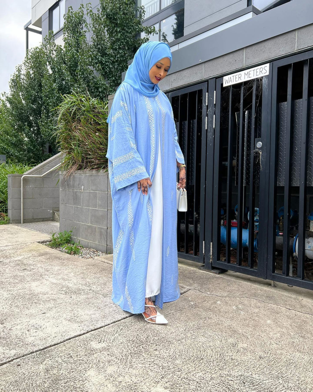 Inay Abaya
